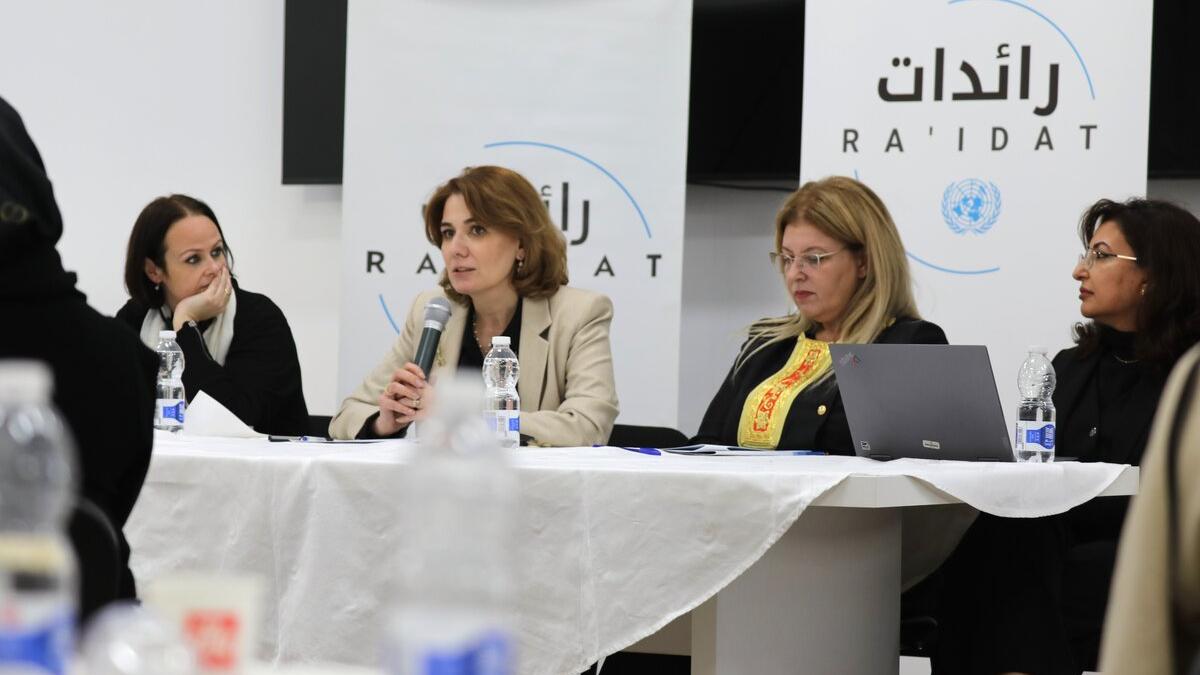 Photo of the panel discussion on female and youth leadership as part of the second round of training for cohort 3 of the Ra’idat programme