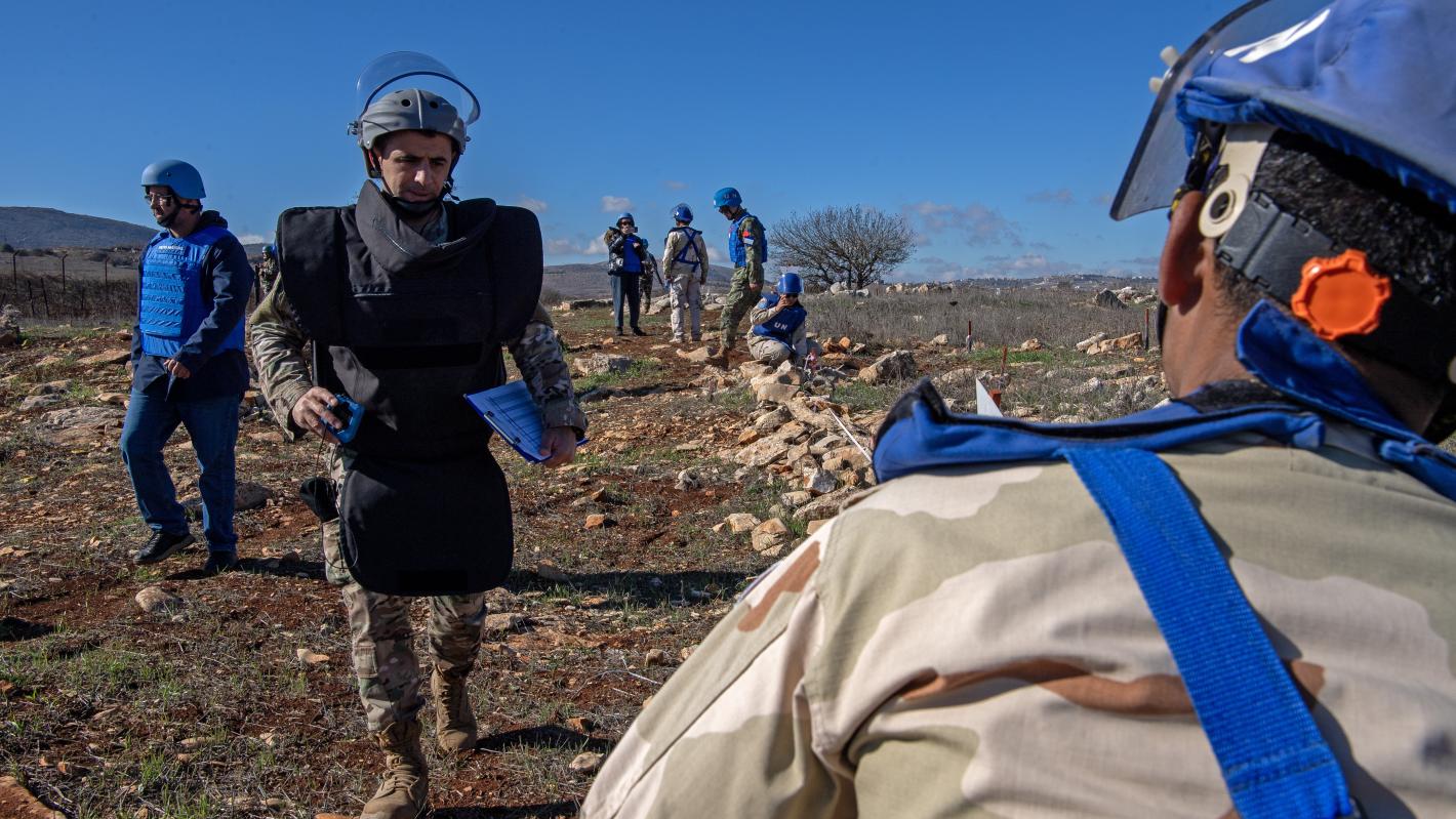 UNIFIL hands over cleared minefield to LAF