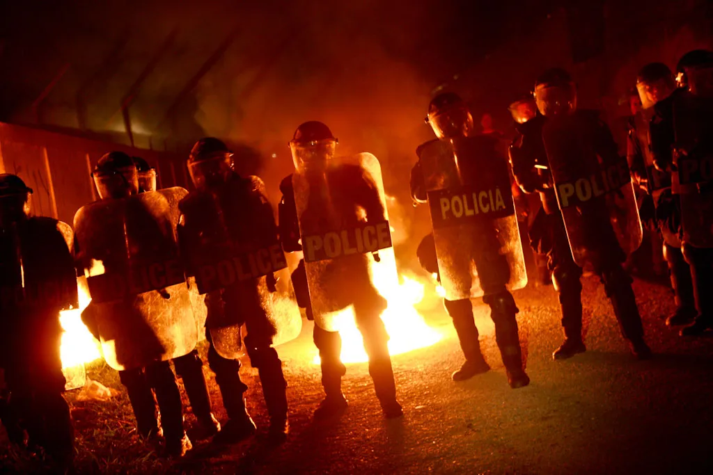 Portuguese Formed Police Unit and PNTL participate in an anti-riot course in Dili