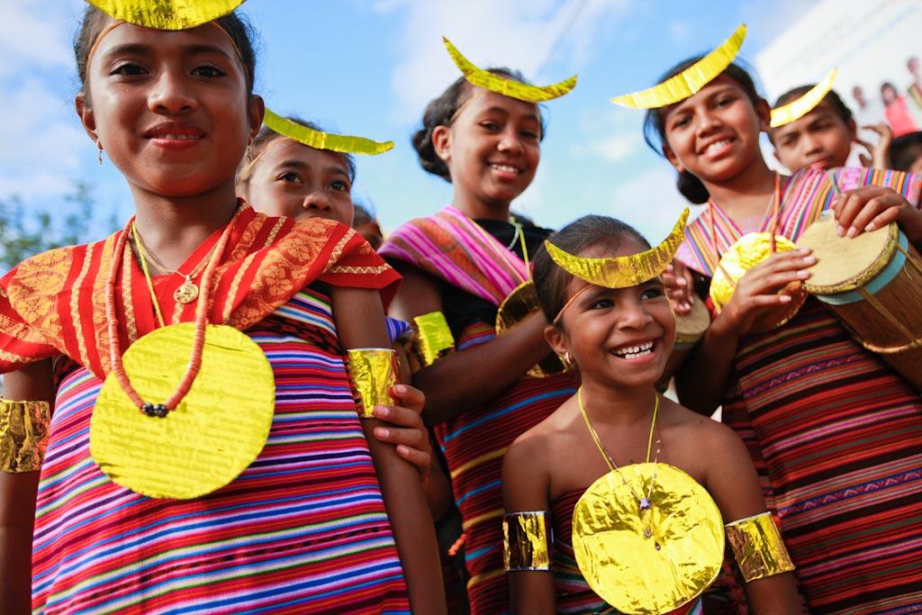 Dancers entertain at the International Day of Peace